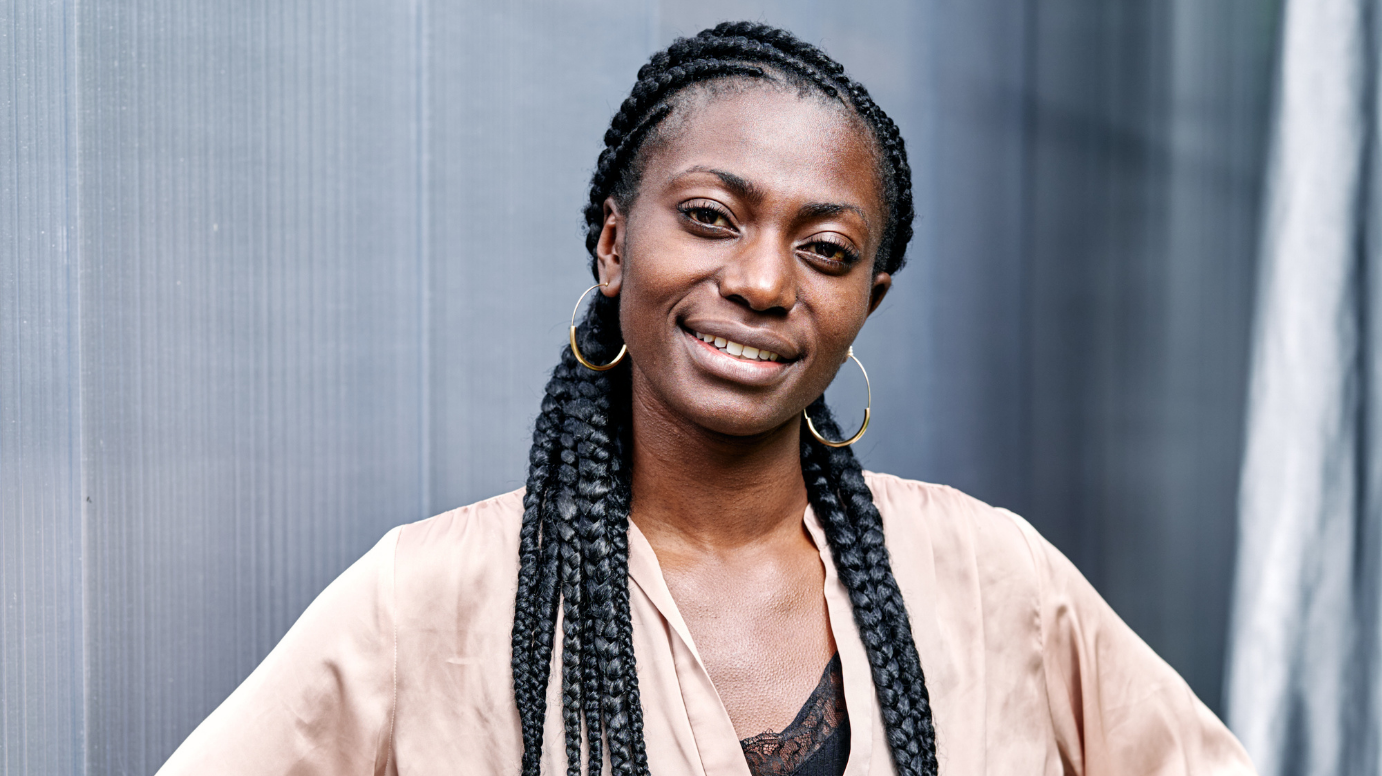 043 | Christiana Bukalo | Living stateless