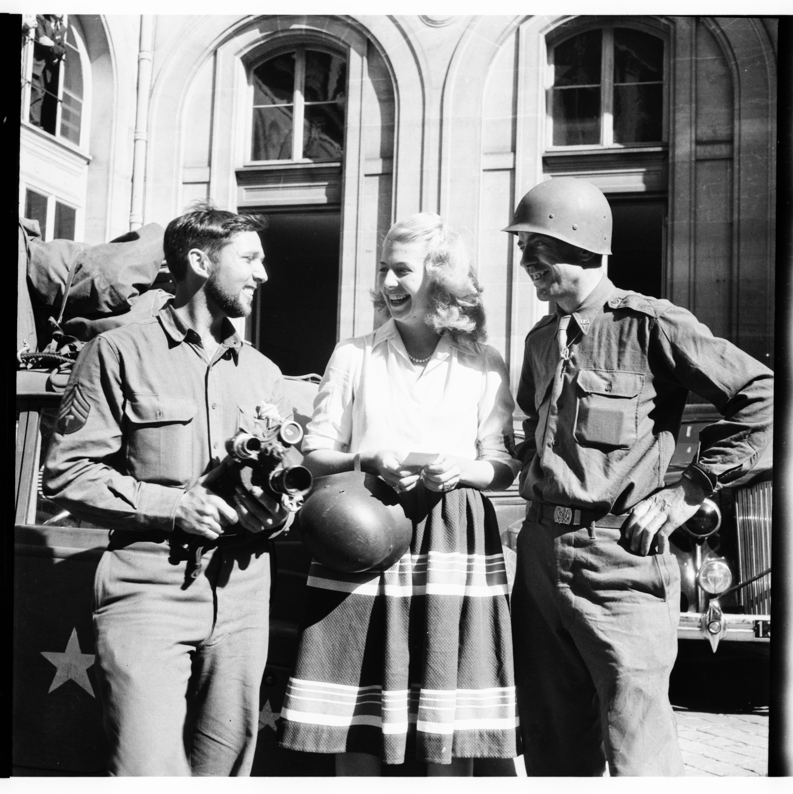 Discover hundreds of lost World War II photographs