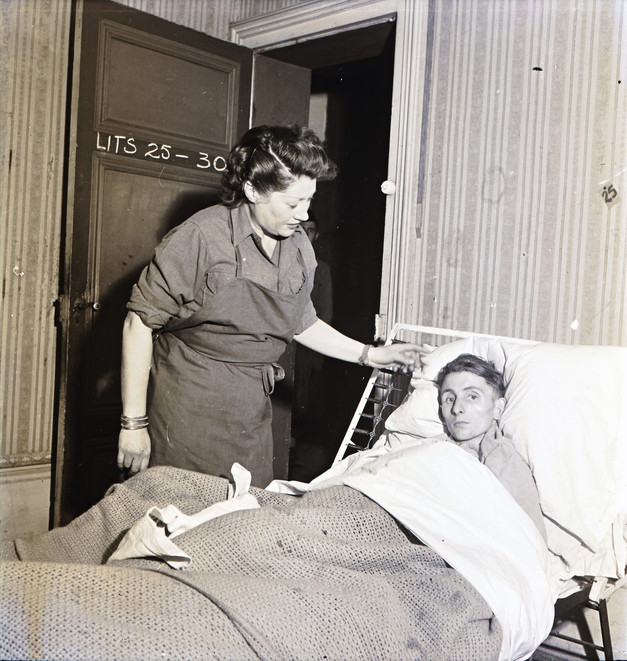 Discover hundreds of lost World War II photographs