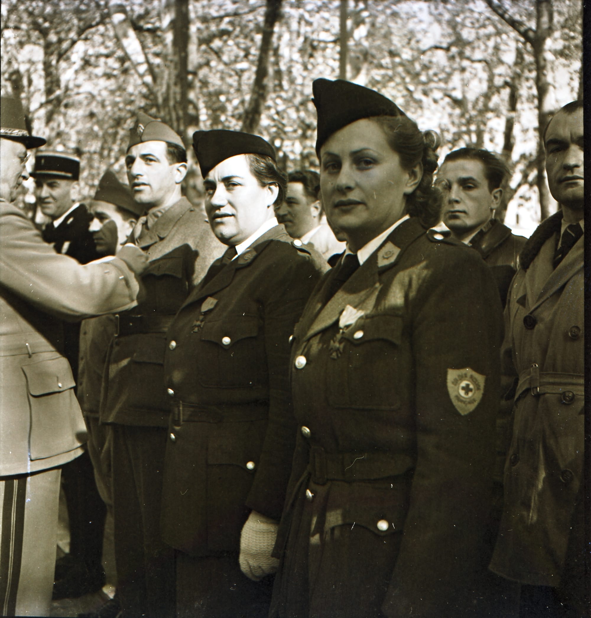 Discover hundreds of lost World War II photographs